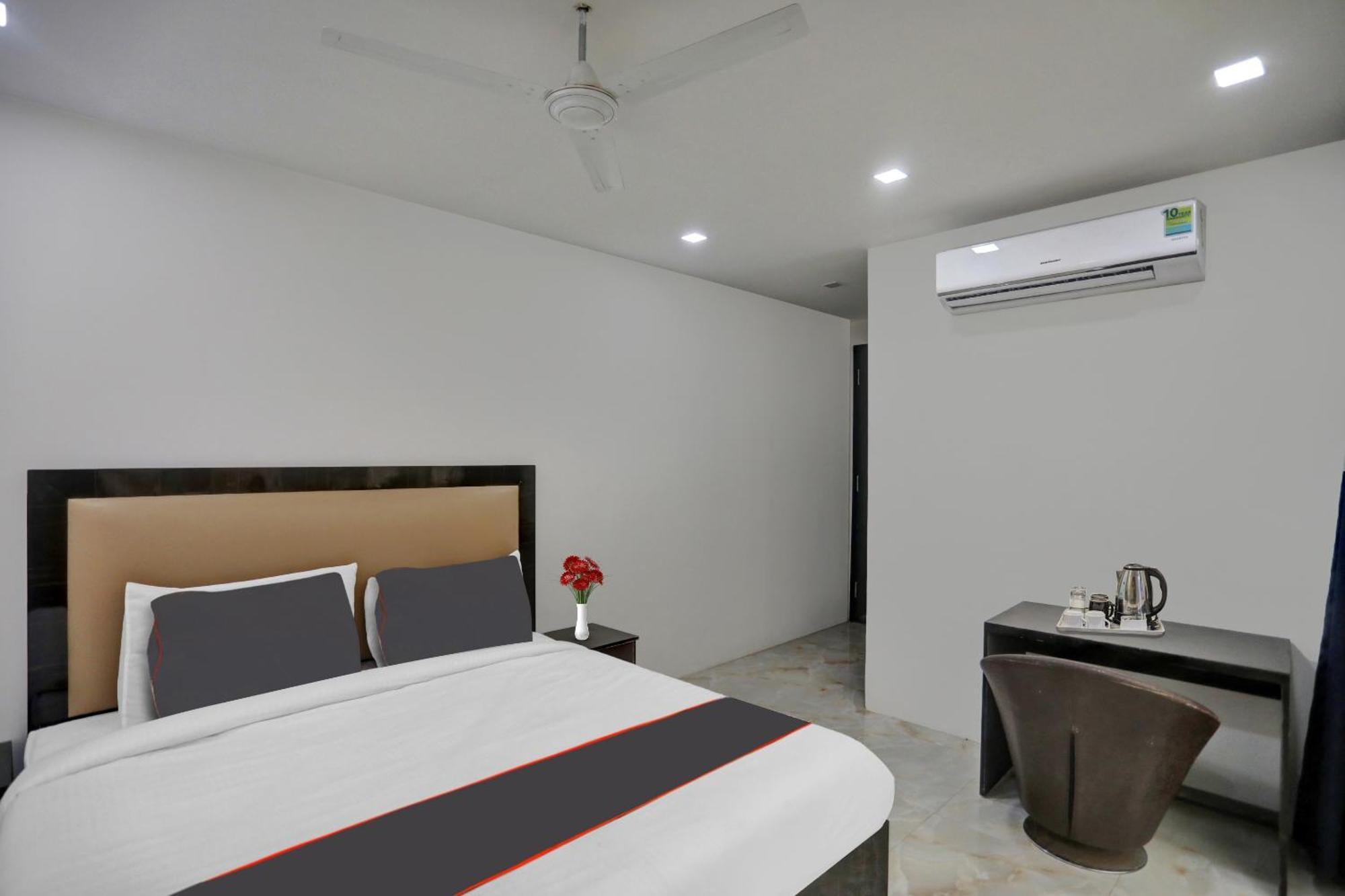 Super Townhouse The Arrow Near Lotus Temple Hotel Nova Deli Exterior foto